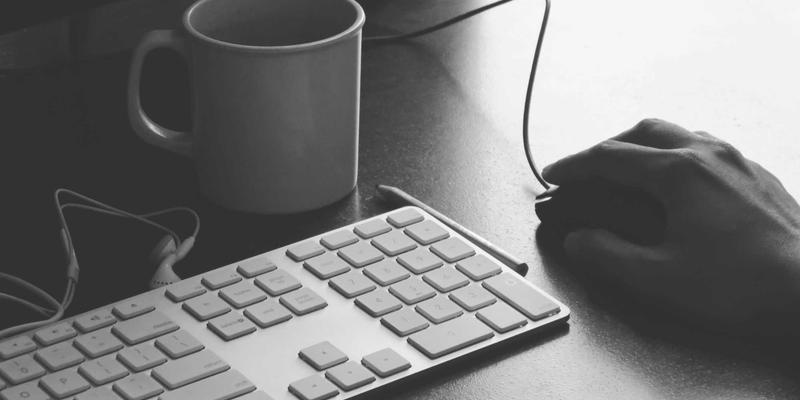 蓝博科技15:当复古美学遇见现代软件开发,打造独特技术解决方案