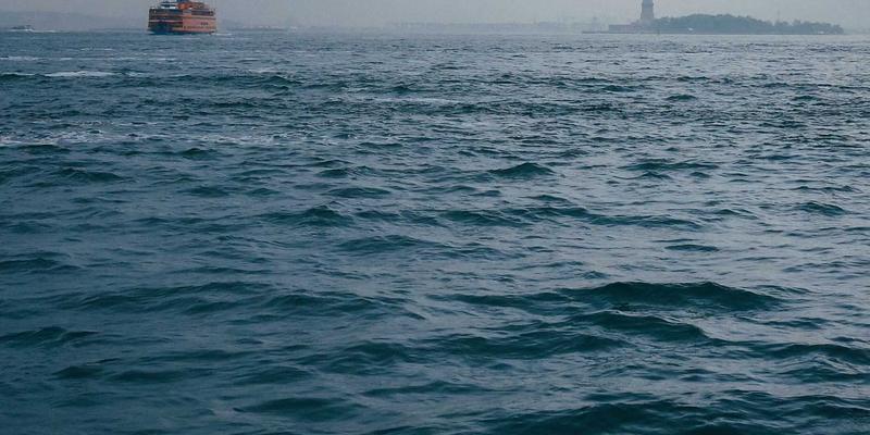 蓝博科技64:当复古美学与前沿网络技术碰撞的数字奇观