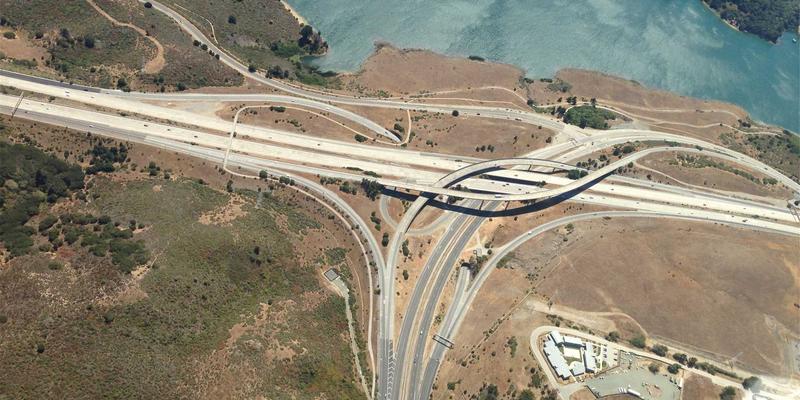 蓝博科技工业物联网平台：核心技术解析与行业解决方案优势